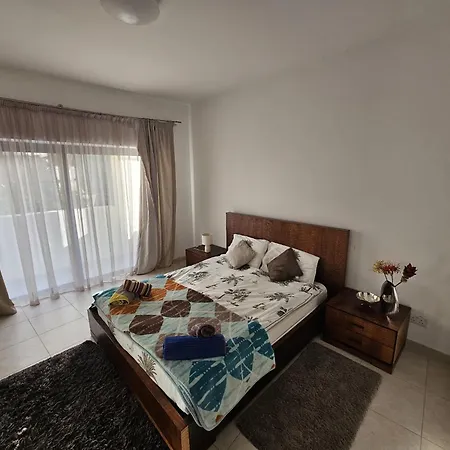 Promenade St Julians Apartment *