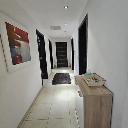 Promenade St Julians Apartment Saint Julian's